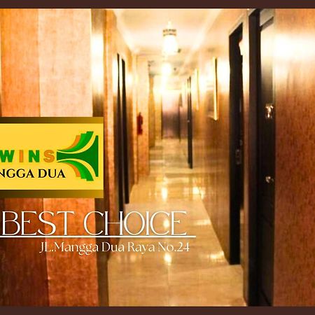 Twins Hotel Jakarta Exterior photo