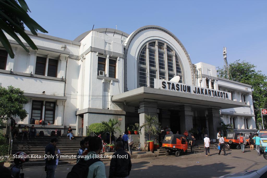 Twins Hotel Jakarta Exterior photo